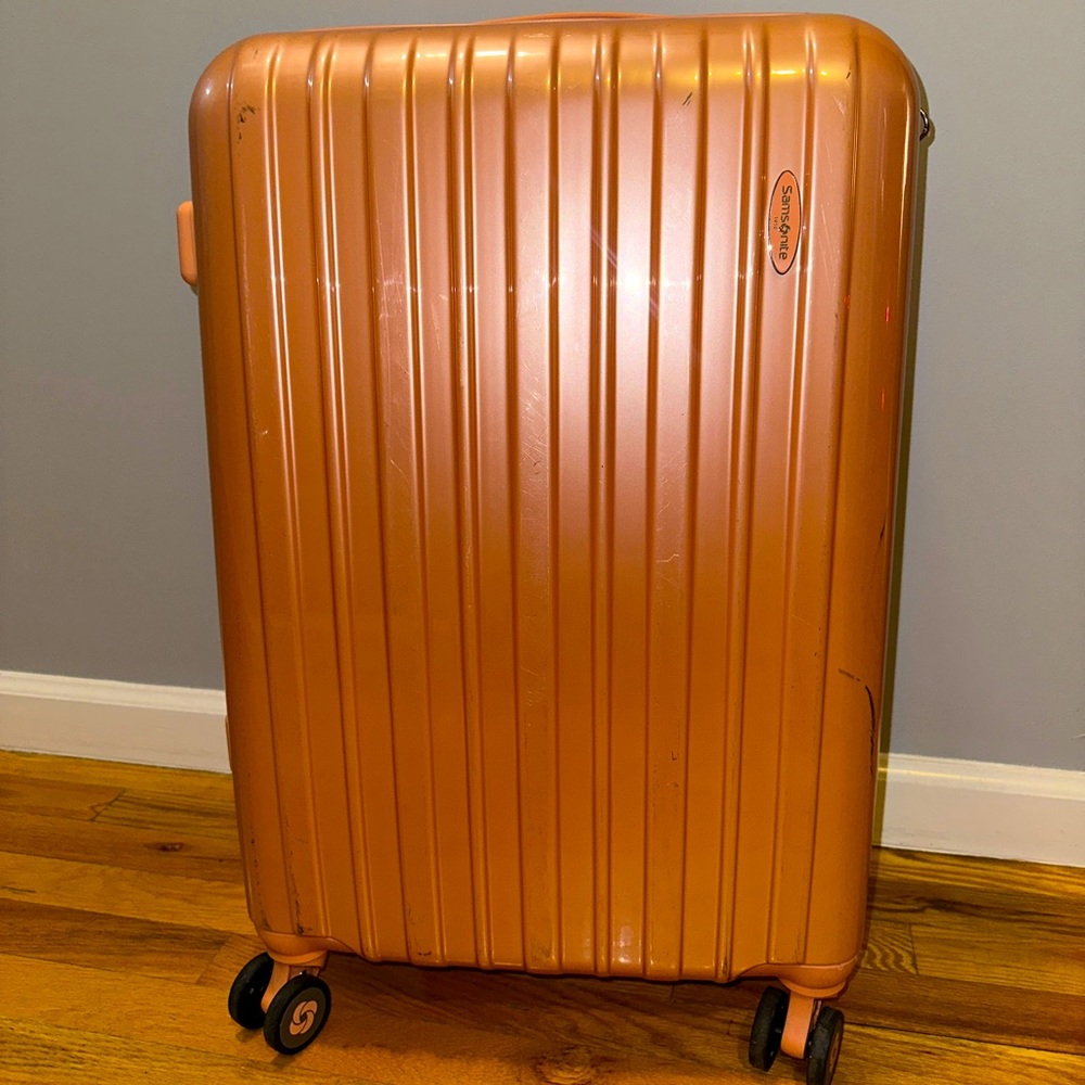 Samsonite Luggage mediu size
